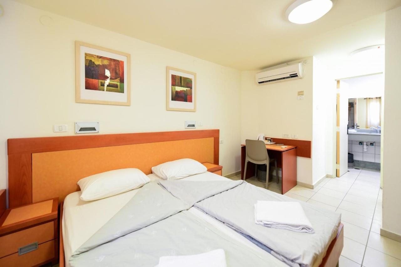Hi - Arad Hostel 外观 照片